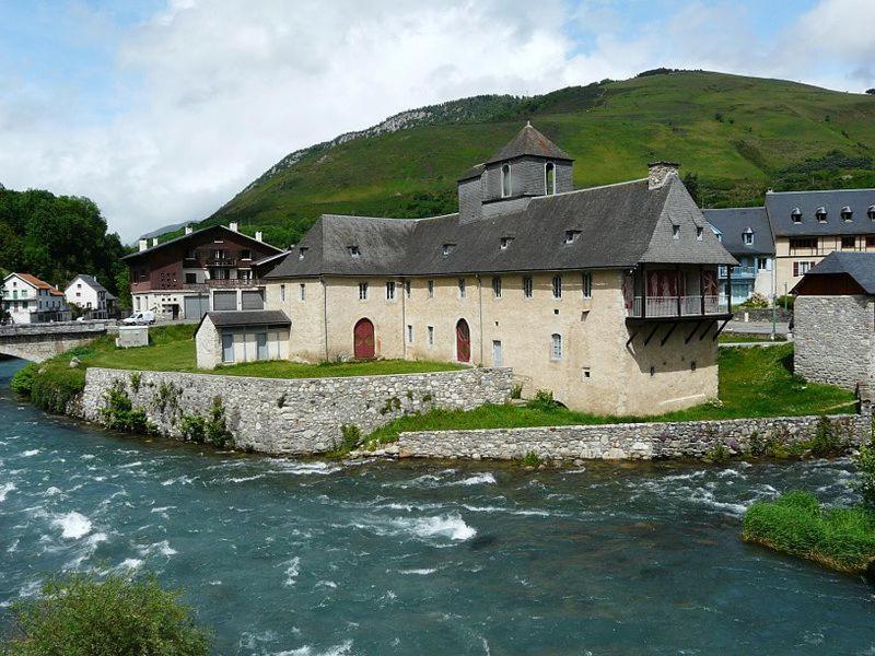 Agreable Maison Au Centre D'Arreau Pour 8 Pers ภายนอก รูปภาพ