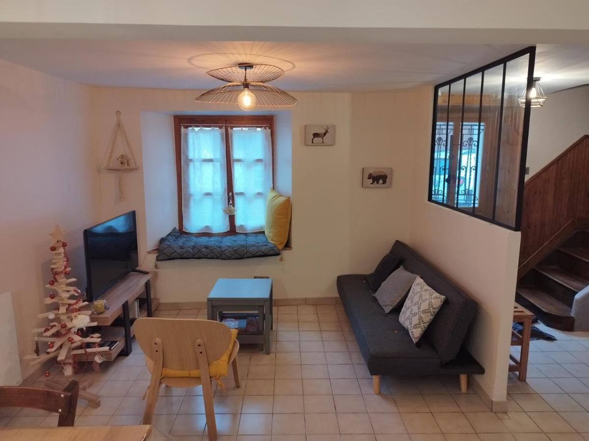 Agreable Maison Au Centre D'Arreau Pour 8 Pers ภายนอก รูปภาพ